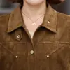 Elegante chaqueta corta con cuello de solapa para mujer, nueva colección primavera/otoño 2026, ropa moderna y elegante para madres y mujeres de mediana edad, hecha de gamuza sintética