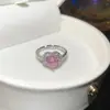 Anillo Abierto de Corazón de Zirconia Estilo Princesa con Perla, Lujo Ligero y Sensación de Alta Gama, Anillo para Dedo Índice, Accesorio de Mano Versátil de Moda de Nicho para Mujeres