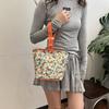 Bolso de mano casual para el día a día, bolso tote de tela floral simple y moderno, nuevo bolso de hombro simple de moda para el verano 2024