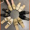 Mules Planos Cuadrados Estilo Cadena Inspirados en Chanel para Mujer, Novedad Verano 2025, Versátiles y de Moda, Versión Coreana