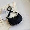 Bolso popular de este año para mujer 2023 nueva moda simple bandolera tipo silla de montar diseño nicho bolso dumpling bolso mensajero