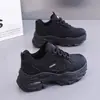Zapatos de suela gruesa estilo papá para mujer, modernos, primavera y otoño, nuevo estilo, zapatos de mujer, transpirables, estilo coreano, versátiles, de suela gruesa, que aumentan la altura, deportivos casuales para mujer