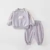Conjunto para Bebé y Niño Pequeño Estilo Nuevo Primavera y Otoño Ropa para Bebé Niños y Niñas con Estilo Casual Versátil Sudadera Conjunto de Dos Piezas Otoño