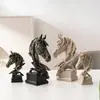 Figura de Caballo de Cabeza de Caballo Cuidadosamente Seleccionada Figura Transfronteriza de Arenisca Artesanía Tallada con la Proporción Áurea Adaptación Multiescena Silenciosa