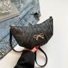 Bolsa Pequena Quadrada Transversal de Ombro Feminina Tecida Personalizada com Laço Tendência 2025 Nova Casual Moda Coreana para o Dia a Dia