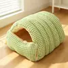 Cama espessa e quente para animais de estimação, adequada para todas as estações, removível e lavável, design fechado, saco de dormir quente, cama para cães e gatos com padrão de grade