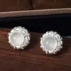 Pendientes, pendientes de botón, clips para orejas de disco tipo espiral, estilo chino nuevo, fresco, de nicho, de lujo ligero vintage, calcedonia blanca natural, adornados con diamantes, translúcidos, para mujer