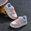 Tênis Esportivo Slip-On Respirável de Malha para Meninas e Meninos Little Yellow Duck Primavera/Verão 2026 com Solado Macio