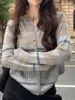Cárdigan de Punto Jacquard con Cuello Redondo Estilo Coreano para Mujer 2026 Moda Otoño Prenda Exterior Reductora de Edad de un Solo Botón Top Tendencia A14537