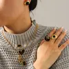 Pendientes Vintage de Obsidiana Tachonada Estilo Francés para Mujer, Cadena de Suéter con Diseño Único, Acero de Titanio Antidesvanecimiento Joyería Transfronteriza