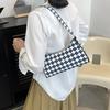 Bolso de lana para mujer 2023, nuevo bolso pequeño de moda, bandolera de primavera y verano, sencillo, a cuadros, con textura, estilo occidental.