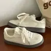 Tênis de Treino Retro Alemão para Mulheres, Tênis Versátil de Nicho, Novo Casual Esportivo para Estudantes Primavera e Outono, Sapatos Planos Brancos