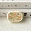 Estojo de Lentes de Contato Pequeno Portátil de ABS com Tampa Flip Simples Desenho Ursinho Amarelo Caixa de Armazenamento de Lentes de Contato Coloridas