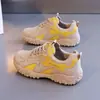 Zapatos deportivos para mujer de suela blanda cómodos estilo alemán senderismo para ir al trabajo casual moda versátil estilo coreano zapatos para mujer estudiante 2905-2