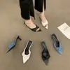 Sandalias de Exterior de Punta Abierta y Punta Aguda Color Azul Denim Estilo de Hada Tacón Delgado Tacón Alto con Lazo Primavera 2025
