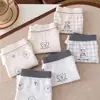 Ropa interior de algodón de color suave y pegajoso a cuadros con osito de leche japonés 10A Antibacteriana de cintura media Transpirable para niñas
