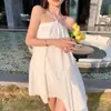 Vestido Blanco de Halter para Playa para Mujer, Adecuado para Vacaciones en la Costa