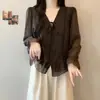 Camisa de encaje de manga larga con cuello en V, suave y dulce, para mujer, nuevo estilo otoño 2026, diseño tie-dye, top fino