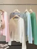 Suéter de Punto para Mujer Otoño Nuevo Estilo Henley con Media Botonadura y Botones de Concha, Corte Ajustado, Suéter de Manga Larga