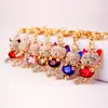 Chaveiro Gato da Sorte Cravejado com Diamantes Cool Hee Fofo Acessórios para Bolsa Feminina Pingente de Gatinho Metal Chaveiro Pequeno Presente 148