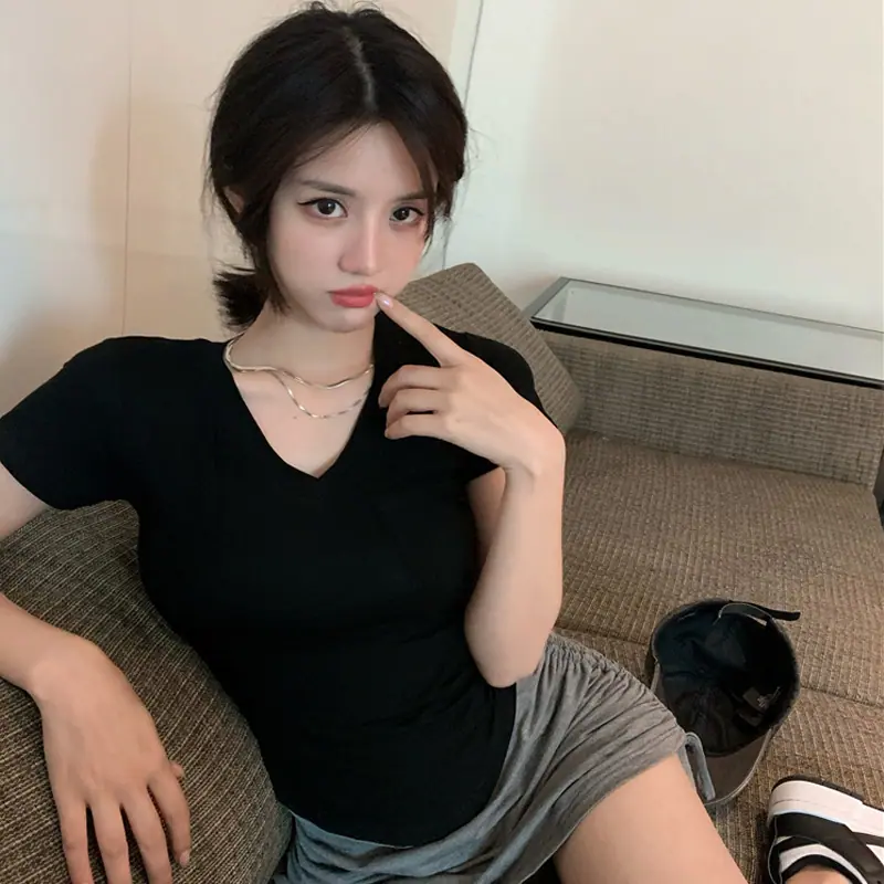 复制_v领纯欲风辣妹T恤女春季2023夏新款修.jpg