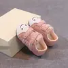 Zapatillas de entrenamiento retro versátiles alemanas para niñas, nuevo modelo primavera 2026 para estudiantes y estudiantes de secundaria, zapatillas de suela gruesa