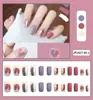 Variedad de Manicuras Impresas Portátiles, Parches Reutilizables de Uñas Postizas en Caja, Patrón de Cuadros Terminado