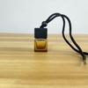 Frasco de Aromaterapia de Vidro Quadrado Colorido para Carro com Cordão Frasco Difusor para Espelho Retrovisor Pingente para Guarda-Roupa Frasco Vazio para Reembalagem de Perfume