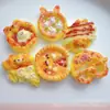 Comida de dibujos animados expresión de juego animal pan pizza pegamento de crema DIY funda para teléfono refrigerador zapato flor accesorios de resina lote