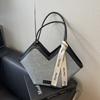 Bolsa de Jeans Simples de Grande Capacidade Transfronteiriça para Mulheres 2026 Nova Bolsa de Ombro de Nicho Bolsa Tote Versátil Texturizada