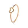 Anillo de mariposa grande de aleación líquida tridimensional europea y americana para mujer, ins retro nicho moda exagerado temperamento anillo marea