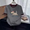 Camiseta de Manga Curta Color Block de Algodão Puro com Design de Nicho Roxo para Mulheres, Moderna e Versátil, Top que Rejuvenesce para o Verão