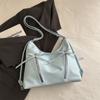 2025 Nova Bolsa com Decoração de Laço de Primavera Feminina Moda Coreia do Sul Bolsa Tote Casual Grande Capacidade Bolsa de Ombro