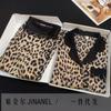 Cardigan Estilo Coreano 2025 Pied-de-poule Manga Longa Calça Seda Gelo Roupa de Casa Estampa de Leopardo Conjunto de Pijama Dourado Moderno