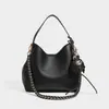 Bolso tote de cuero suave de alta calidad transfronterizo para mujer, nueva colección 2026, diseño ligero de cadena de lujo, casual y elegante, se puede llevar como bolso de hombro o bolso cruzado, e incluye una bolsa interior más pequeña