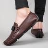 Primavera e verão comércio exterior quente Internet vermelho explosões respirável casual condução couro pedal conjunto pé preguiçoso ervilhas sapatos masculinos