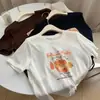 Camiseta de manga corta con estampado de dibujos animados para mujer, estilo coreano de verano, con dobladillo anudado, fruncida, corte holgado, adelgazante, mangas caídas, top versátil