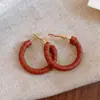 Pendientes Retro de Piel Redondos con Estampado de Leopardo Aguja de Plata Lujo Accesible Pendientes de Gama Alta Pendientes de Moda Elegantes Simples para Mujer