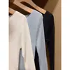 Top de punto azul texturizado de manga larga sin hombros para mujer, principios de otoño 2025, corte ajustado, fino, top de capa base