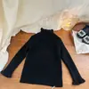 Camisa Base com Babados Estilo Coreano para Meninas para Outono e Inverno 2025 Nova Blusa de Tricô Engrossada com Gola Meia-Alta para Crianças