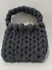 Bolso Tejido de Hilo Rayado Nuevo Transfronterizo para Actividades de Salón, Hilo Islandés Grueso Tejido a Mano DIY Producto Terminado Bolso de Mano