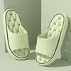 Nuevas Pantuflas de Baño para Hombre Secado Rápido Antideslizantes Interiores Ducha Pareja Antideslizantes Suela Gruesa Drenaje de Agua Sandalias Hogar para Mujer