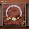 Pulsera de conejo de jade de imitación de nuevo estilo para mujer, simple, versátil, con sentido de alta calidad, conejo de la fortuna como abalorios de brocado con carácter fu, regalo de San Valentín
