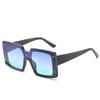 Gafas de Sol de Montura Cuadrada, el Mismo Estilo que la Marca de Moda Francesa, Gafas Negras con Tachuelas de Montura Cuadrada Personalizadas