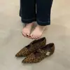 Zapatos de Moda Vintage para Mujer 2025 Primavera y Otoño Nuevos Punta Fina Hebilla Metálica Gamuza Aumentadores de Altura Zapatos Mary Jane