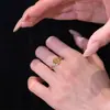 Anillos de Nicho, Joyería de Alta Gama, Moda con Temática de Flores, Anillos de Diseño Único y Personalizado, Brillantes y Exquisitos