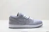 Zapatos de Skate AJ1 Versión Alta Transfronteriza 1 para Hombre y Mujer de Caña Baja Clásicos Versátiles Deportivos Casuales de Piel de Vaca Retro Zapatos de Baloncesto