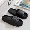 Chinelos de Casa Ursinho Qidashun para Mulheres e Homens, Chinelos de Casa para Convidados, Chinelos Simples Leves de Espuma para o Verão