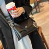 Bolso de Mano con Cierre de Piel de Vaca de Capa Superior Lote Nuevo Primavera y Verano Bolso de Hombro Versátil de Alta Gama Bolso Cruzado para Viajes Diarios Bolso para Mujer