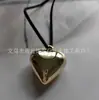 Collar de Corazón Grande Dulce Fresco de Moda para Mujer, Cadena para Suéter de Corazón Color Durazno Dorado Exagerado de Lujo Ligero, Artículo de Tendencia de Accesorio de Moda de Gama Alta